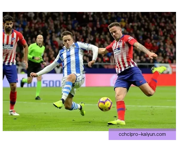 英超赛程动态持续延续，球队表现稳健备受关注