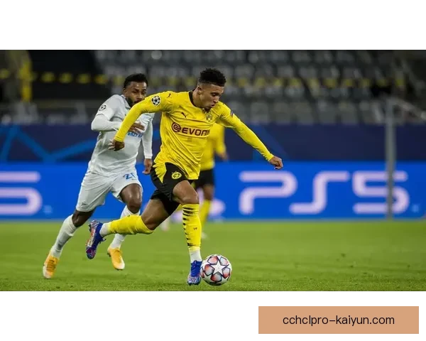 福登近期状态回暖，技术与智慧结合为球队贡献稳定表现